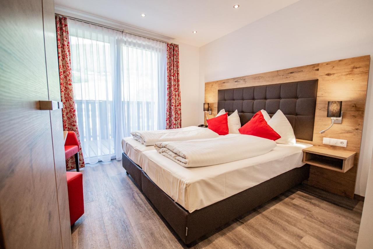 Hotel Wilder Mann ستيناش آم بيرنر الغرفة الصورة