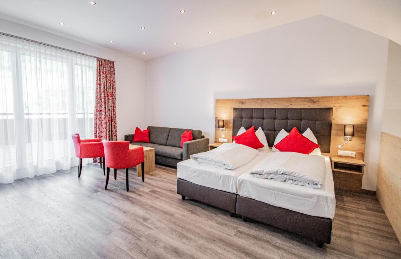 Hotel Wilder Mann ستيناش آم بيرنر المظهر الخارجي الصورة